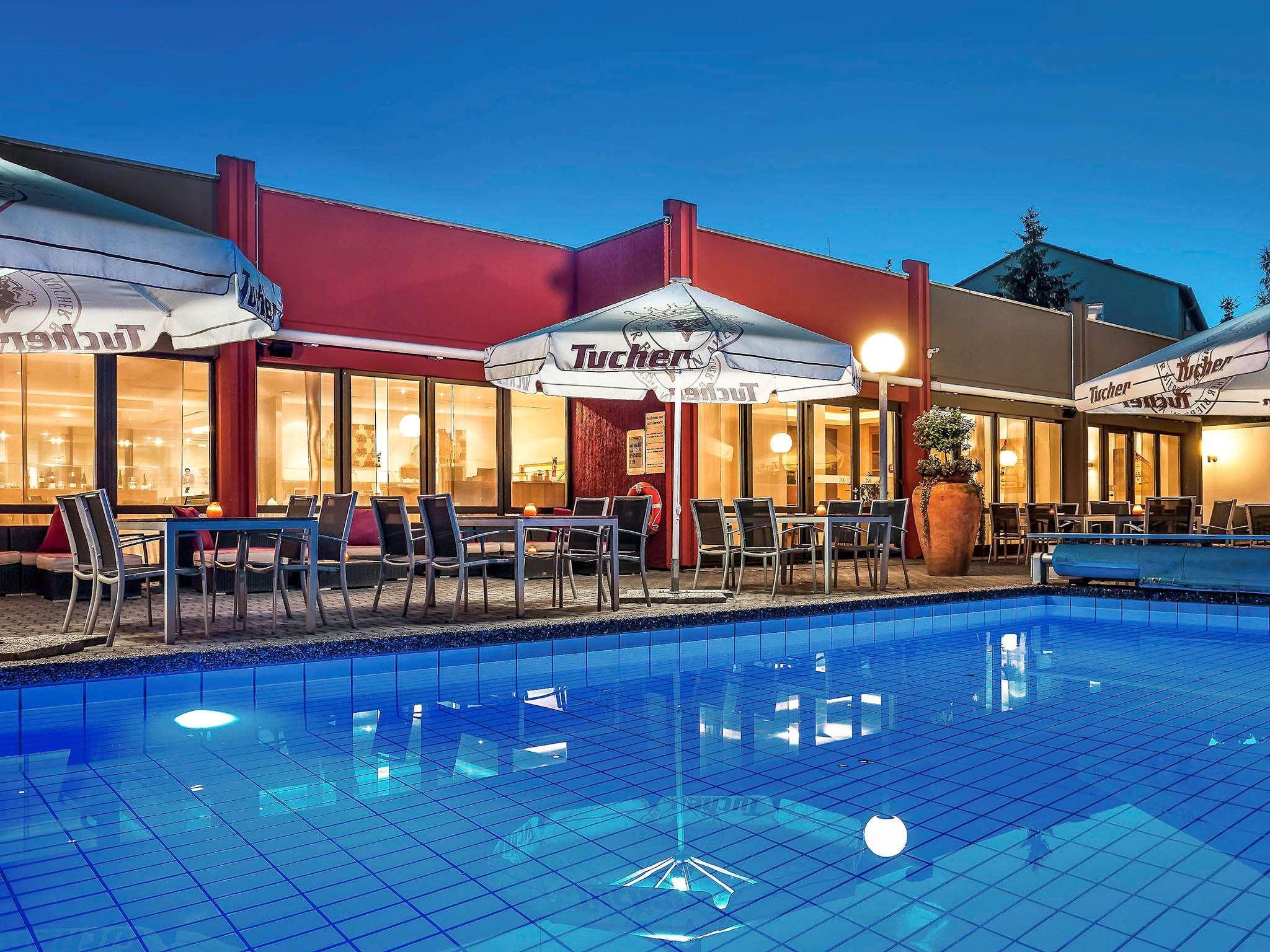 Fürther Hotel Mercure Nürnberg West Exterior foto